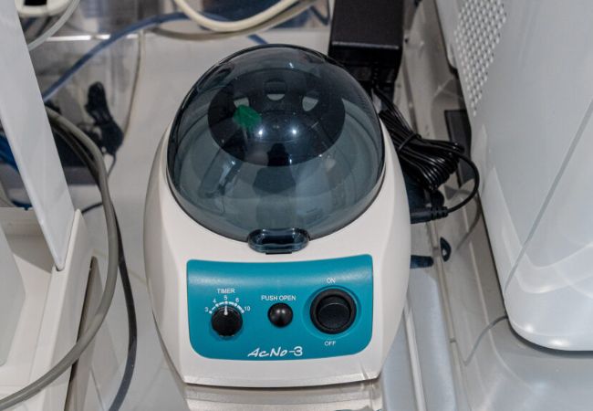 小型遠心分離機